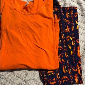 LuLaRoe Halloween Set - Bright Orange Classic Tee+jack-o’-lantern OS leggings